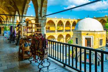 Nikozja stolica dwóch Cyprów z Pafos [5]